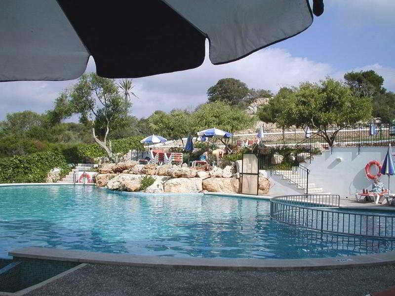 Hostal Xuroy Cala Alcaufar Exterior foto